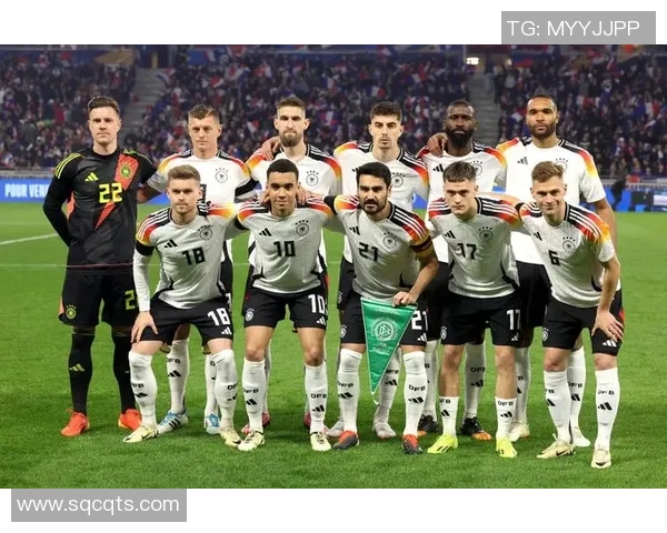 意大利与阿尔巴尼的精彩对决揭示足球战术与团队精神的较量 意大利与阿尔巴尼的精彩对决揭示足球战术与团队精神的较量